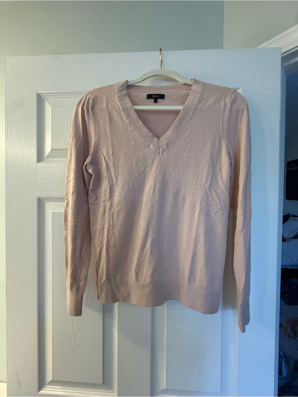 Classic Quince Cotton V-Neck Lightweight Sweater - Pale Blush